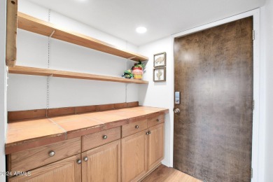 Check out this Scottsdale Gem! A 1 bed/1 bath on the 5th floor on Scottsdale Shadows in Arizona - for sale on GolfHomes.com, golf home, golf lot