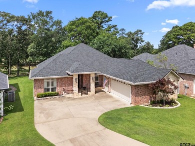 Enjoy serene views from your backyard on the green -- perfectly on Oak Hurst Golf Course in Texas - for sale on GolfHomes.com, golf home, golf lot