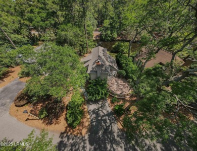 Charming 3BR/3.5BA single-family home in sought-after Shipyard on Shipyard Golf Club in South Carolina - for sale on GolfHomes.com, golf home, golf lot