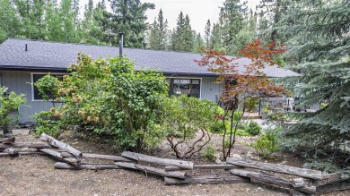 BEAUTIFUL SETTING NEXT TO BABBLING CREEK, PLUS NEW 50 YEAR ROOF! on Plumas Pines Golf Resort in California - for sale on GolfHomes.com, golf home, golf lot