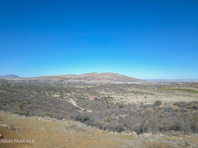 Views of Prescott and Prescott Valley at an amazing price. Easy on StoneRidge Golf Course in Arizona - for sale on GolfHomes.com, golf home, golf lot