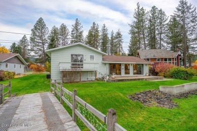 Custom large home located right on the 7th fairway of the on The Pinehurst Golf Course in Idaho - for sale on GolfHomes.com, golf home, golf lot