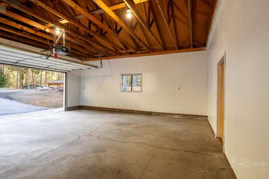 BEAUTIFUL SETTING NEXT TO BABBLING CREEK, PLUS NEW 50 YEAR ROOF! on Plumas Pines Golf Resort in California - for sale on GolfHomes.com, golf home, golf lot