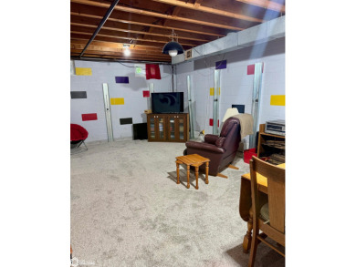 Wonderful opportunity to own this 4 bed/3 bath home close to on Atlantic Country Club in Iowa - for sale on GolfHomes.com, golf home, golf lot