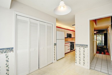 This 2 bedroom, 2 bath condo is located in the heart of Myrtle on Myrtlewood Golf Course and Club  in South Carolina - for sale on GolfHomes.com, golf home, golf lot