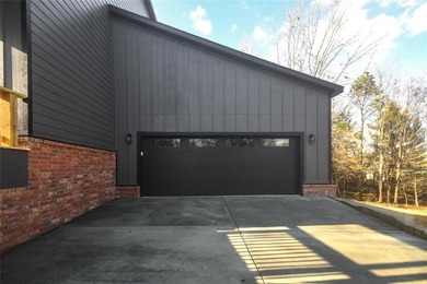 Beautifully appointed-this new construction home is the perfect on Bella Vista Country Club - Berksdale in Arkansas - for sale on GolfHomes.com, golf home, golf lot