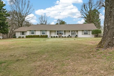 Rare Find! Beautiful completely remodeled home sitting on 4 Ac on Rolling Hills Country Club Inc in Arkansas - for sale on GolfHomes.com, golf home, golf lot