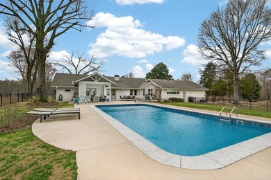 Rare Find! Beautiful completely remodeled home sitting on 4 Ac on Rolling Hills Country Club Inc in Arkansas - for sale on GolfHomes.com, golf home, golf lot