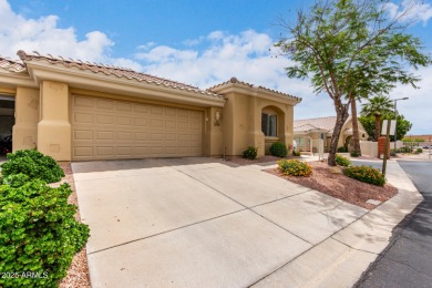 This beautifully maintained 2-bedroom, 2-bath suite in the on Apache Wells Country Club in Arizona - for sale on GolfHomes.com, golf home, golf lot