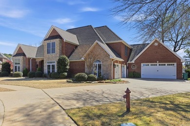 5006 Colonial Ct is a beautifully completely updated 4 bedroom on  in Arkansas - for sale on GolfHomes.com, golf home, golf lot