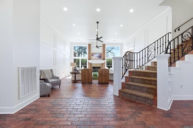 5006 Colonial Ct is a beautifully completely updated 4 bedroom on  in Arkansas - for sale on GolfHomes.com, golf home, golf lot