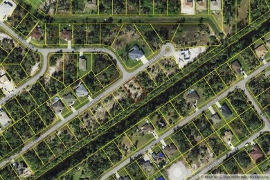Canal lot located on the Castle Waterway gives you plenty of on Bobcat Trail Golf Club in Florida - for sale on GolfHomes.com, golf home, golf lot