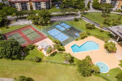 Freshly Renovated 2-Bed, 2-Bath Condo - Customize to Your 
 on Inverrary Country Club in Florida - for sale on GolfHomes.com, golf home, golf lot