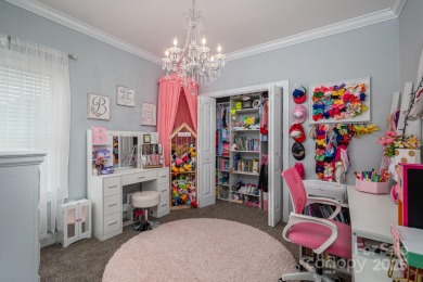 Home owner works from home and needs an hour heads up before on Woodbridge Golf Links in North Carolina - for sale on GolfHomes.com, golf home, golf lot