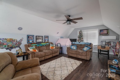 Home owner works from home and needs an hour heads up before on Woodbridge Golf Links in North Carolina - for sale on GolfHomes.com, golf home, golf lot