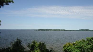 BREATHE-TAKING VIEWS OVERLOOKING TOLEDO BEND LAKE, LOCATED on Cypress Bend Golf Course in Texas - for sale on GolfHomes.com, golf home, golf lot