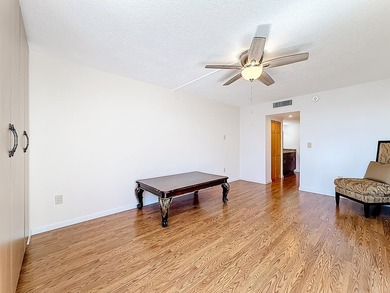 Spacious 7th floor unit w/ beautiful skyline, golf course, & on Turnberry Isle Resort and Club in Florida - for sale on GolfHomes.com, golf home, golf lot