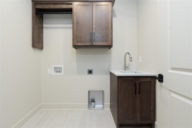 Step into luxury with this newly constructed townhome in the on The Club At Olde Stone in Kentucky - for sale on GolfHomes.com, golf home, golf lot
