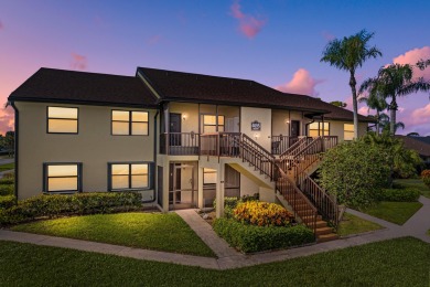 ABSOLUTELY GORGEOUS FIRST FLOOR CONDO | PRESTIGIOUS 55+ on Forest Oaks Golf Club in Florida - for sale on GolfHomes.com, golf home, golf lot
