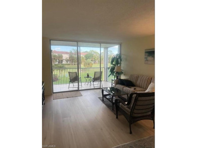 This 2-bedroom, 2-bath condo is perfect investment property or on Quail Run Golf Club In Naples in Florida - for sale on GolfHomes.com, golf home, golf lot