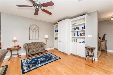 Do you have a large family? Welcome to your dream home! This on Oak Knoll Country Club in Louisiana - for sale on GolfHomes.com, golf home, golf lot