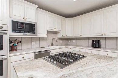 Do you have a large family? Welcome to your dream home! This on Oak Knoll Country Club in Louisiana - for sale on GolfHomes.com, golf home, golf lot