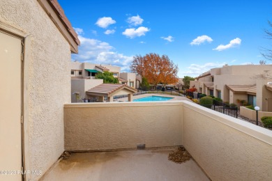 This 2 bedroom/2 bath home in the Prescott Resort Golf and on Antelope Hills Golf Courses in Arizona - for sale on GolfHomes.com, golf home, golf lot