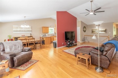 Amazing Opportunity! The home you've been waiting for is finally on Cottonwood Golf Course in Missouri - for sale on GolfHomes.com, golf home, golf lot