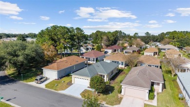 GREAT SNOWBIRD home OR simply a LOW maintenance home!  Come see on Eagle Ridge At Spruce Creek Country Club in Florida - for sale on GolfHomes.com, golf home, golf lot