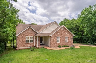 Amazing Opportunity! The home you've been waiting for is finally on Cottonwood Golf Course in Missouri - for sale on GolfHomes.com, golf home, golf lot
