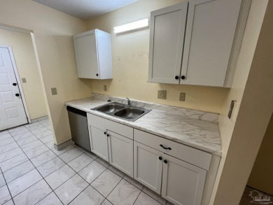 Fantastic Single-Story Triplex in Gulf Breeze! All three units on Tiger Point Golf and Country Club in Florida - for sale on GolfHomes.com, golf home, golf lot