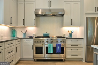 Beautiful lake views, this home is located in the sought after on Reynolds Lake Oconee - The Oconee in Georgia - for sale on GolfHomes.com, golf home, golf lot