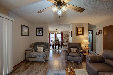 THE PERFECT DOWNSIZER!!  This cozy home is move-in ready with on Cortez Golf Course in Arkansas - for sale on GolfHomes.com, golf home, golf lot