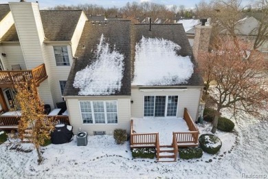 You asked for it, and now you've got it! Phenomenal, end unit on Bushwood Golf Club in Michigan - for sale on GolfHomes.com, golf home, golf lot