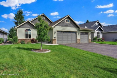 This home on the Stoneridge Golf Course has fantastic curb on Stoneridge Golf Club in Idaho - for sale on GolfHomes.com, golf home, golf lot