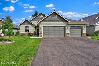 This home on the Stoneridge Golf Course has fantastic curb on Stoneridge Golf Club in Idaho - for sale on GolfHomes.com, golf home, golf lot