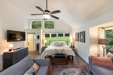 Meticulously maintained and beautifully updated end-unit on Red Bird Golf Links in North Carolina - for sale on GolfHomes.com, golf home, golf lot