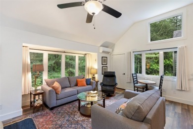 Meticulously maintained and beautifully updated end-unit on Red Bird Golf Links in North Carolina - for sale on GolfHomes.com, golf home, golf lot