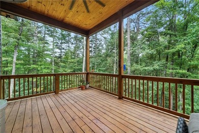 This stunning 4-bedroom, 4-bath home offers the perfect blend of on White Path Golf Club in Georgia - for sale on GolfHomes.com, golf home, golf lot