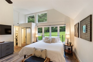Meticulously maintained and beautifully updated end-unit on Red Bird Golf Links in North Carolina - for sale on GolfHomes.com, golf home, golf lot