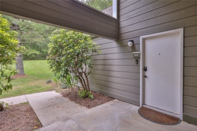 Meticulously maintained and beautifully updated end-unit on Red Bird Golf Links in North Carolina - for sale on GolfHomes.com, golf home, golf lot