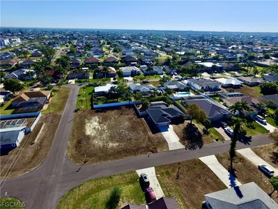 Oversized Corner Lot in Highly Desirable SW Cape Coral! on Royal Tee Country Club in Florida - for sale on GolfHomes.com, golf home, golf lot