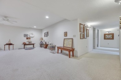 Elegant townhome overlooking Emerald Hills Golf Course featuring on Emerald Hills Golf Club in Iowa - for sale on GolfHomes.com, golf home, golf lot