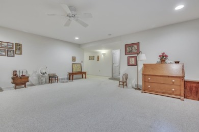 Elegant townhome overlooking Emerald Hills Golf Course featuring on Emerald Hills Golf Club in Iowa - for sale on GolfHomes.com, golf home, golf lot