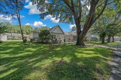 END UNIT in Crescent Ridge - Light, Bright & Move-In Ready!
 on On Top of the World Golf Course in Florida - for sale on GolfHomes.com, golf home, golf lot
