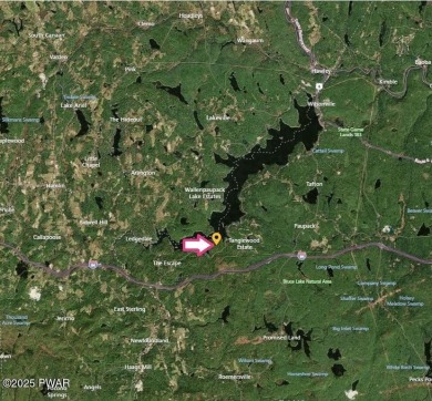 Pennwood community! Perfectly positioned for privacy and outdoor on Paupack Hills Golf and Country Club in Pennsylvania - for sale on GolfHomes.com, golf home, golf lot