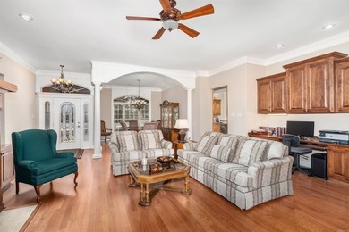 This all-brick, custom-built home sits on a level lot on on Granada Golf Course in Arkansas - for sale on GolfHomes.com, golf home, golf lot