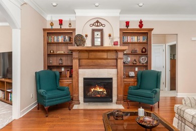 This all-brick, custom-built home sits on a level lot on on Granada Golf Course in Arkansas - for sale on GolfHomes.com, golf home, golf lot