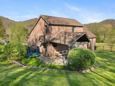 Welcome to this beautifully maintained 3-bedroom, 3 full bath on Twin Silos At Lavalette in West Virginia - for sale on GolfHomes.com, golf home, golf lot