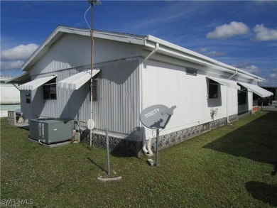 BRAND NEW AIR-CONDITIONING INSTALLED MAY 2025. This Lovely on Six Lakes Country Club in Florida - for sale on GolfHomes.com, golf home, golf lot